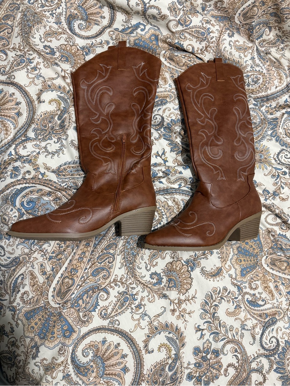 Brown Western Mid-Calf Boots - Women's Fashion Cowgirl Boots